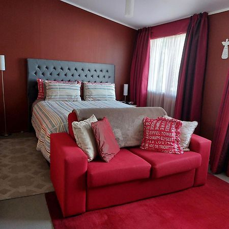 Bed And Breakfast Happy Home Taupo Accommodation Esterno foto