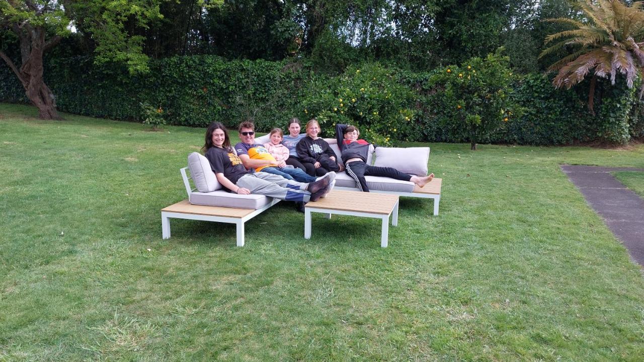 Bed And Breakfast Happy Home Taupo Accommodation Esterno foto