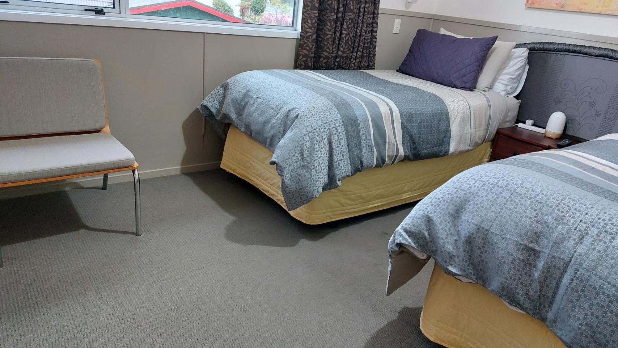 Bed And Breakfast Happy Home Taupo Accommodation Esterno foto